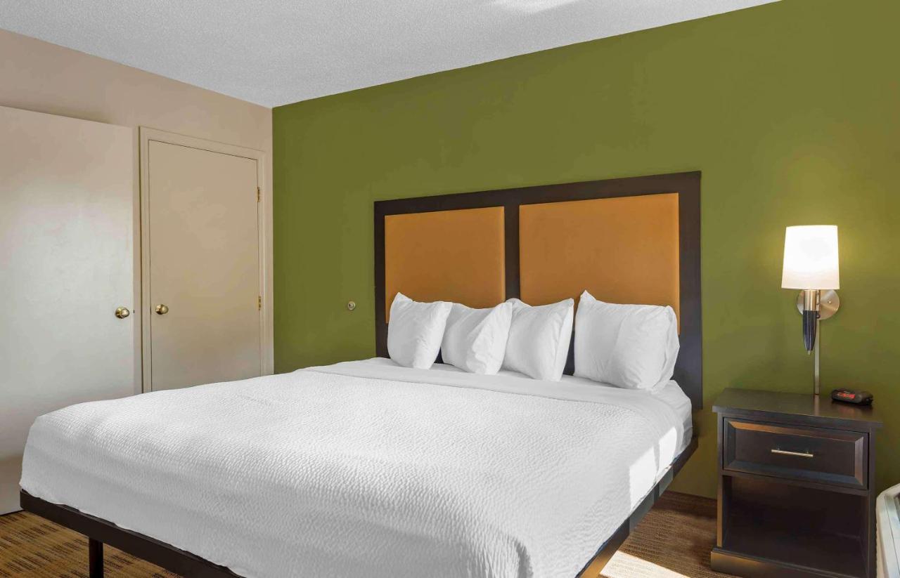 Extended Stay America Suites - Cincinnati - Blue Ash - Reagan Hwy Exterior photo