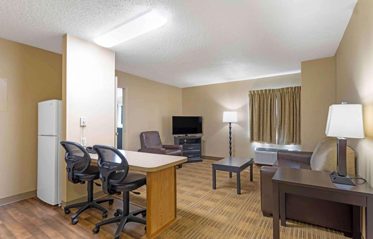 Extended Stay America Suites - Cincinnati - Blue Ash - Reagan Hwy Exterior photo