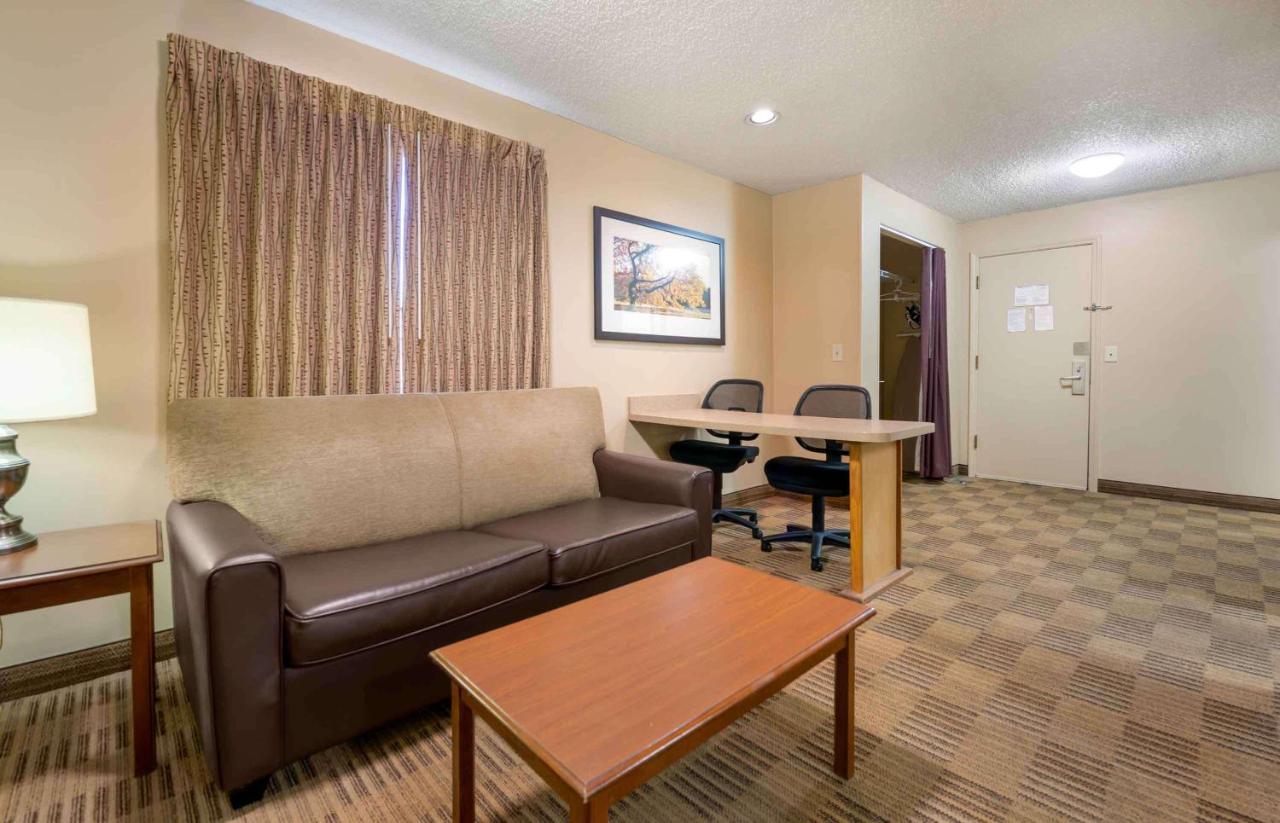 Extended Stay America Suites - Cincinnati - Blue Ash - Reagan Hwy Exterior photo